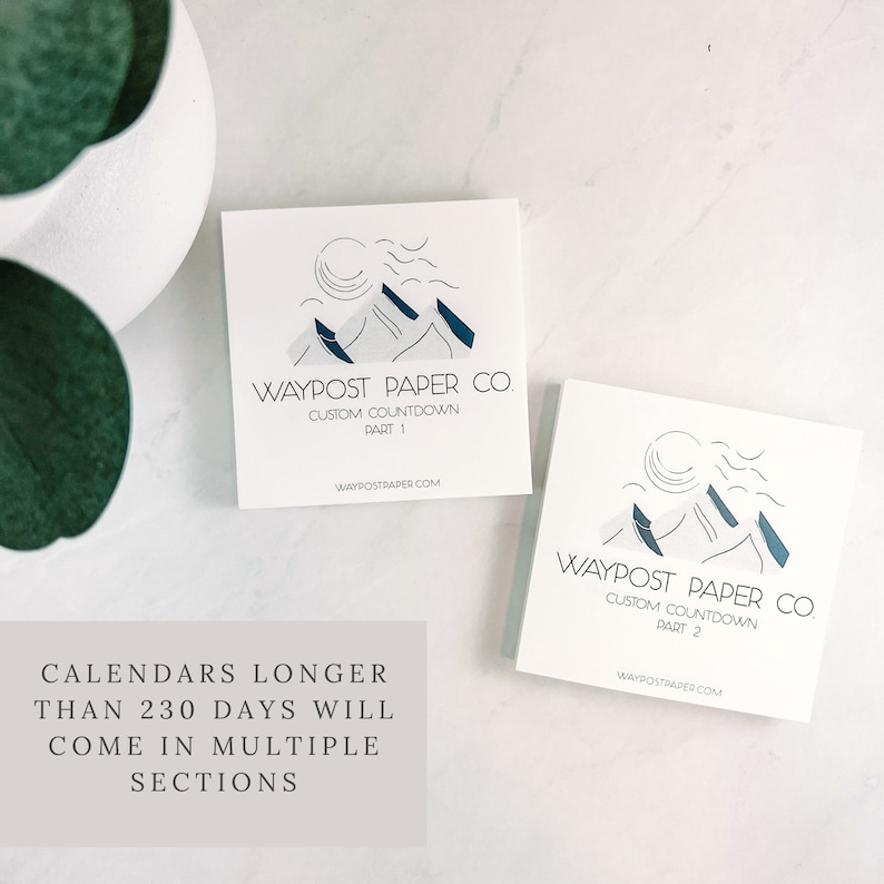 K&ouml;nnte beinhalten: Zwei wei&szlig;e Karten mit blauen Bergillustrationen und dem Text "WAYPOST PAPER CO. CUSTOM COUNTDOWN PART 1" und "WAYPOST PAPER CO. CUSTOM COUNTDOWN PART 2" darauf. Der Text "WAYPOSTRADER.COM" befindet sich ebenfalls auf jeder Karte.