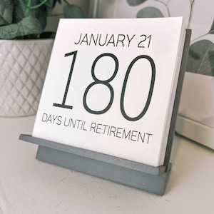 Retirement Countdown Calendar – Custom Retiring Gift for Colleague, Boss, Dad, Mom, Grandpa, Grandparent