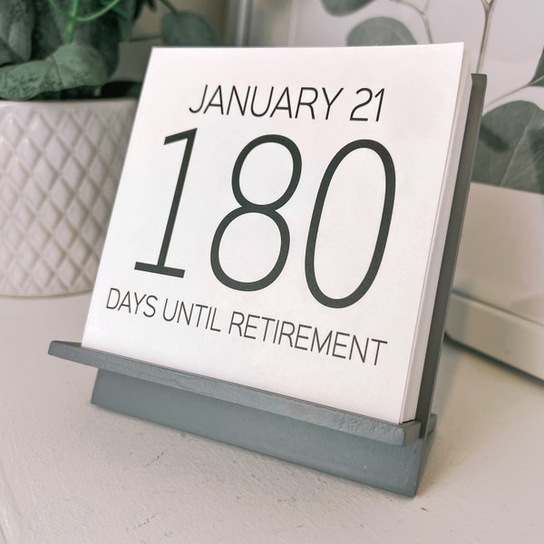 Retirement Countdown Calendar – Custom Retiring Gift for Colleague, Boss, Dad, Mom, Grandpa, Grandparent