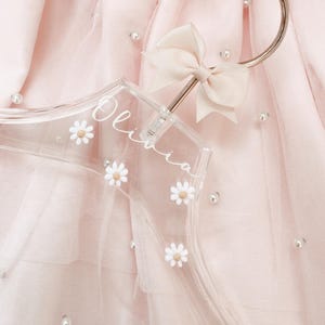 Blumenmädchen personalisierte Aufhänger mit Add-ons - Tasche, Fächer, Sonnenbrille, Gedicht und oder Armband Einzelstücke oder Set. Blumenmädchen Vorschlag Idee