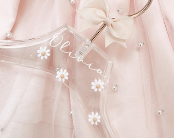 Personalised Flower Girl Hanger with Daisy Details – Proposal Gift Set
