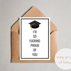 Une raison de maudire la carte de fin d'études | Je suis tellement fière de vous | carte de diplômé | Carte de voeux de diplômé de Zazzle.be Liste d'envies Vous avez des idées ? carte fière d'obtention du diplôme | Carte imprimable