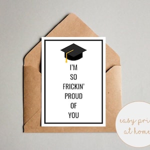 Une raison de maudire la carte de fin d'études | Je suis tellement fière de vous | carte de diplômé | Carte de voeux de diplômé de Zazzle.be Liste d'envies Vous avez des idées ? carte fière d'obtention du diplôme | Carte imprimable