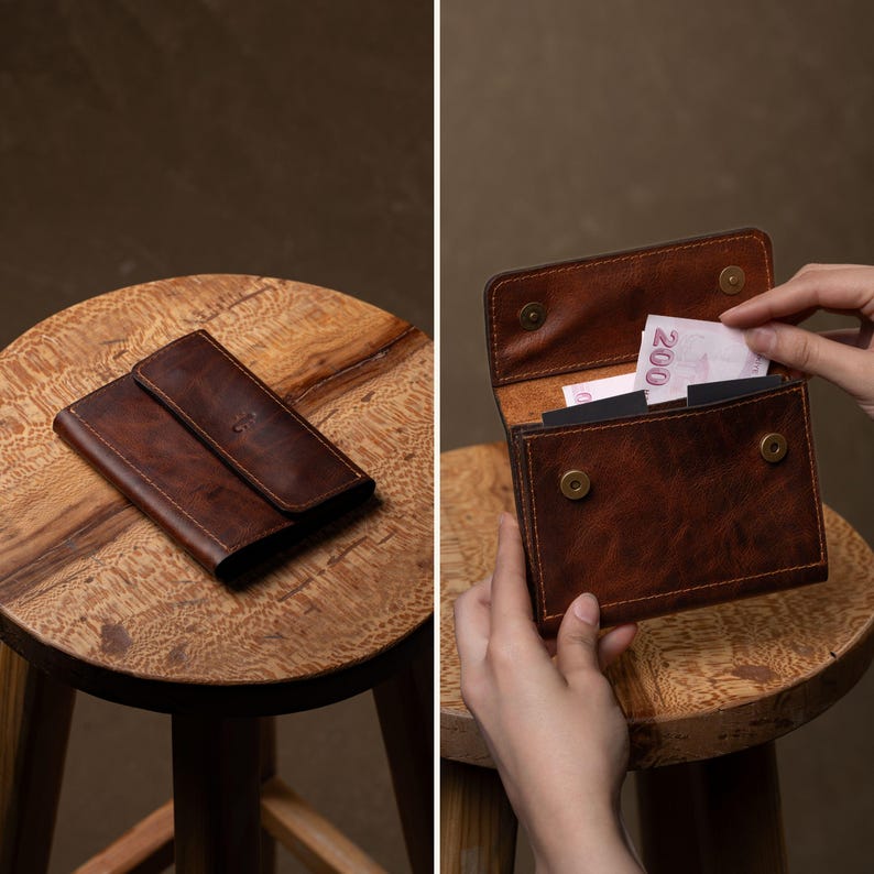Cartera organizadora de cuero genuino hecha a mano, tarjetero delgado personalizado hecho a mano, monedero de diseño moderno con grabado. imagen 1