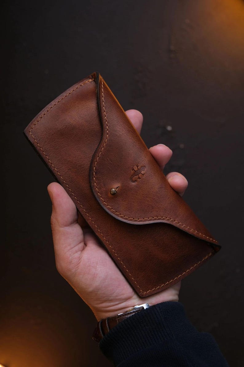 Handmade Leather Glasses Case | Full Grain Calfskin Eyeglass Pouch image 5
