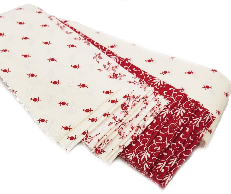 Traditional Red and White 17 Piece Cotton Strip Roll
