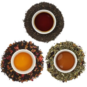 Puede incluir: Tres tazas de t&eacute; blancas llenas de diferentes tipos de t&eacute;, rodeadas de mezclas de t&eacute; de hojas sueltas. Las tazas de t&eacute; est&aacute;n sobre un fondo blanco.