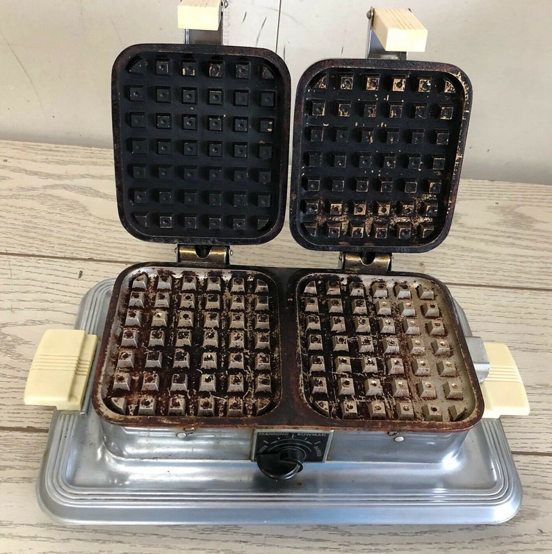 Vintage Manning Bowman Double Waffle Iron 2625 725 Watts Needs | Etsy