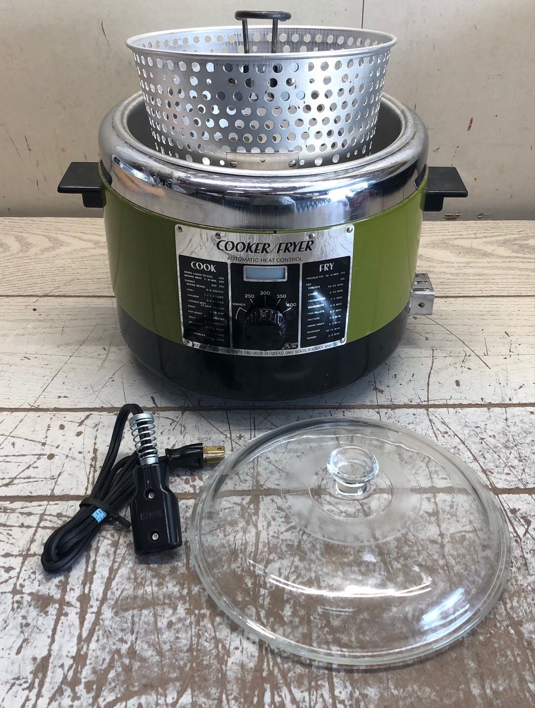 Gas Deep Fryer for sale Only 3 left at 75