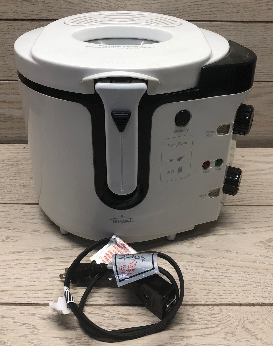 Classic Cuisine Cool Touch 1 Liter Deep Fryer-Color:White