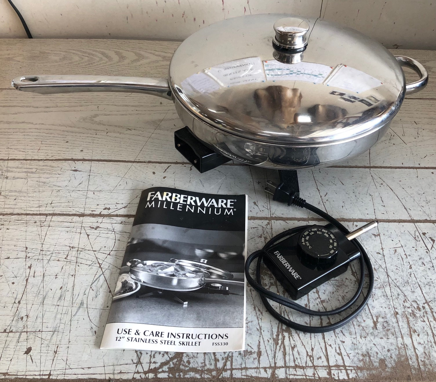 Farberware 12 Stainless Steel Electric Skillet FSS330 With Lid Tested 