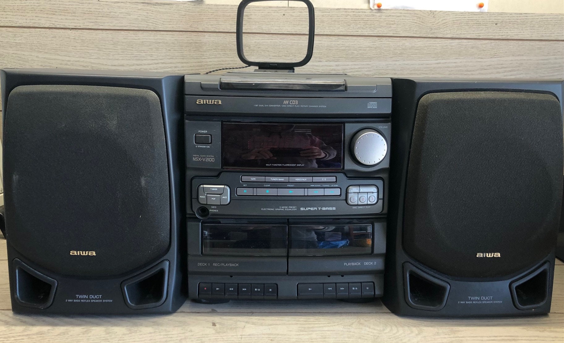 Aiwa NSX-V2100 Full Compact Stereo System Am/fm/dual-cassette/3 CD