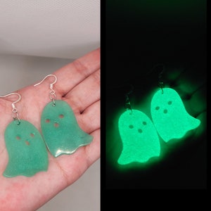 Glow Ghost Earrings Halloween Creepy Scary jewelry