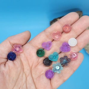 Circle & Hearts or Flowers resin stud earrings