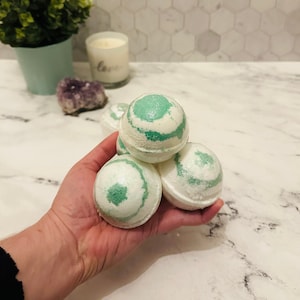 Cool Fresh Aloe Bath Bombs, Colorful Bath Bomb, Bubble Bath, LIMITED EDITION, Adult Bath Bombs, Favorite Bath Bombs, Gift, Mothers Day Gift