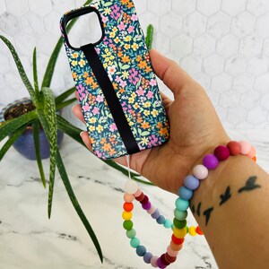 Rainbow Big Bead Phone Lanyard, Phone Wristlet, Large Beaded iPhone Bracelet, Stylish Unisex Phone Strap, PRIDE, iPhone 14, Android image 8