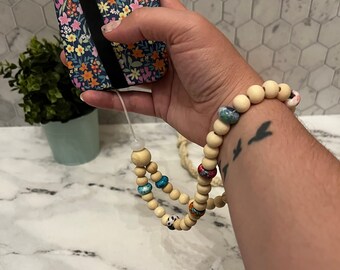Wood Bead Phone Lanyard, Phone Wristlet, Large Beaded iPhone Bracelet, Stylish Unisex Phone Strap, Lanyard Loop, Phone Attachment