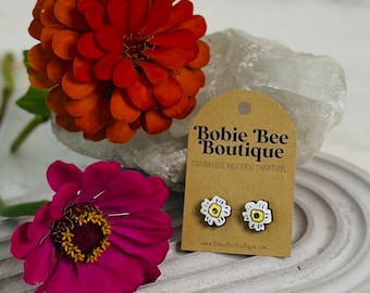 Tiny Wooden Flower Stud Earrings, Small Hand Painted Wood Stud Earrings, Handmade Post Earrings, Plant Lover Earrings, Boho Gift for Her