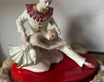 Sculpture de Vittorio Sabadin, Capodimonte, Pierrot et danseur, fabriquée en Italie