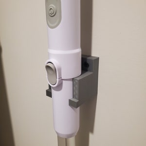 Electric bathroom scrubber wall mount