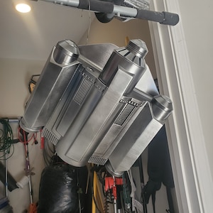 PAINTED & ASSEMBLED! SCALED to fit you!! Din Rising Phoenix Jetpack