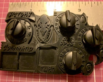 Warhammer 40k Space Elf Raiders themed game turn, command, & victory tracker