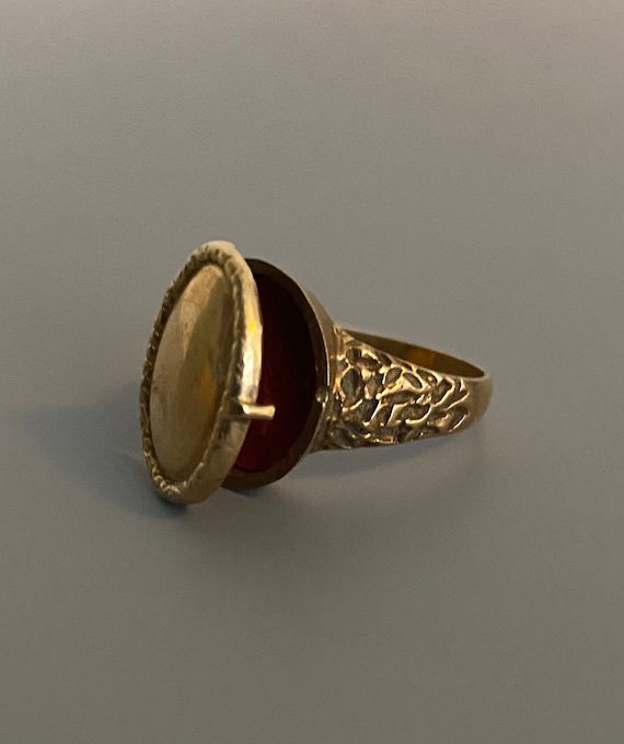 Antique 9k Gold Poison Locket Ring Unisex Size 8US