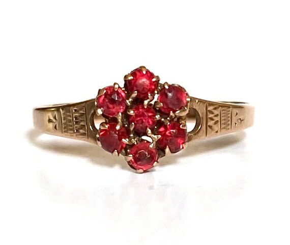 Victorian Gold Garnet Cluster Ring