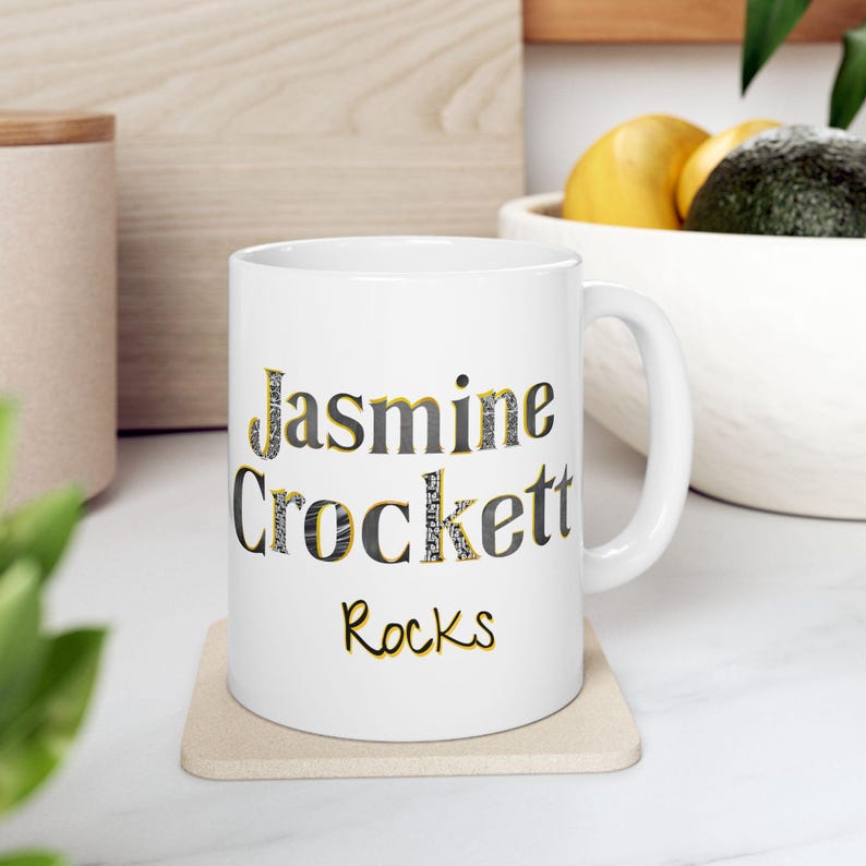 Jasmine Crockett Kaffeebecher: Inspirierendes Geschenk Bild 1