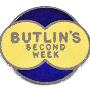 Vintage Old Butlins Holiday Camp 2nd Second Week Enamel Badge
