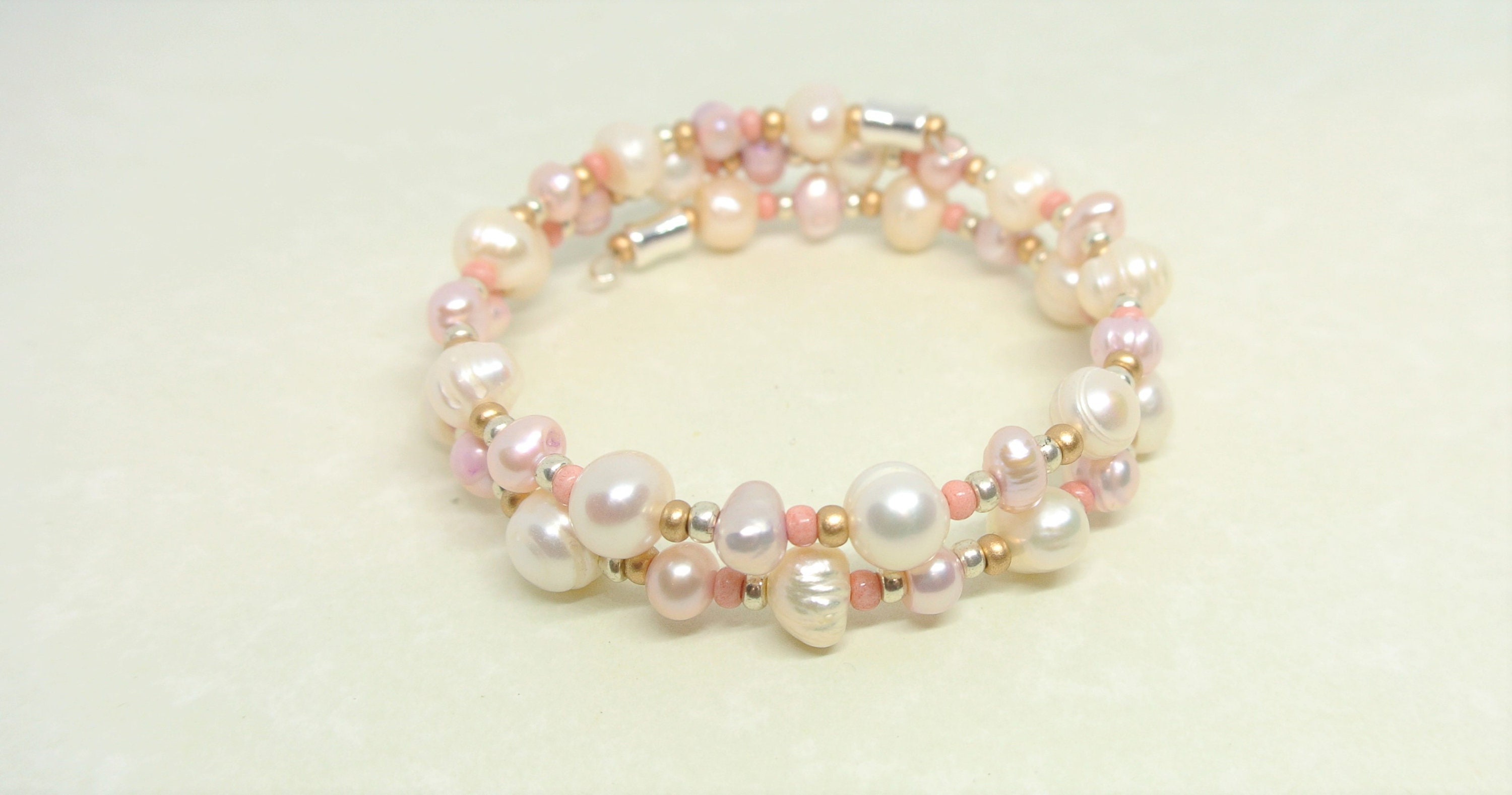 8mm Cultured Freshwater Pearl Bracelet | Shane Co.