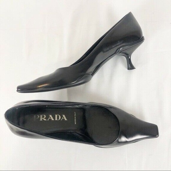 Vintage 1990’s PRADA Black Kitten Heels 37