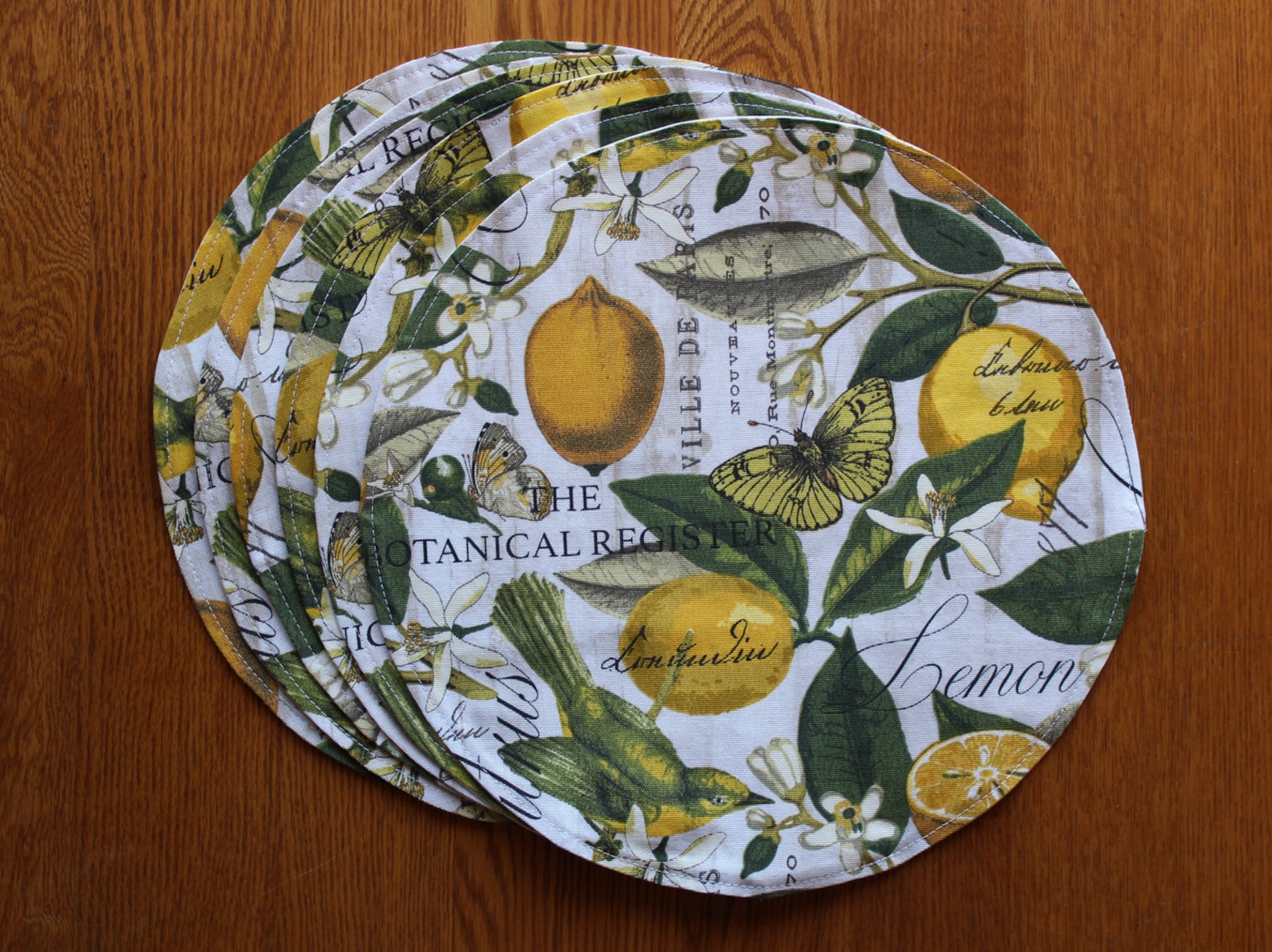 Round Lemon Print Placemats Yellow and Green Table Mats Etsy