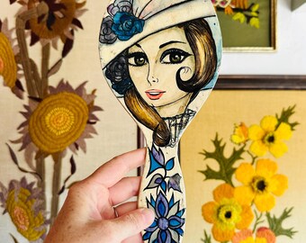 vintage papier-maché dames handspiegel jaren 60 grote ogen vrouw make-upspiegel