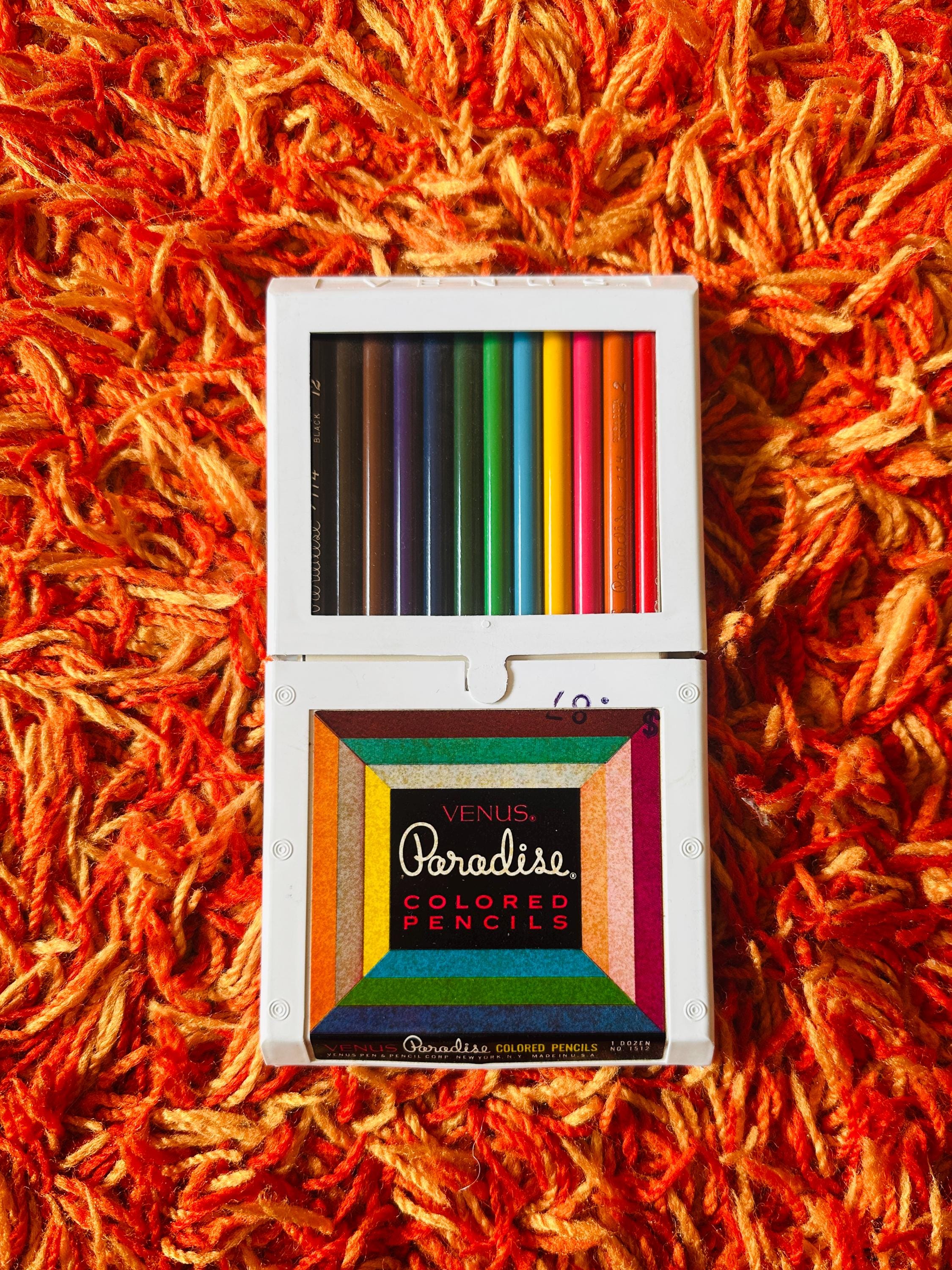 Vintage 1960s Set of 12 Venus Pen & Pencil Corp. Paradise Colored
