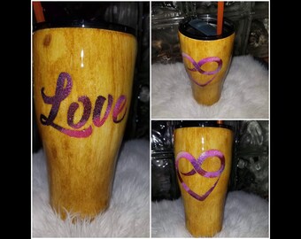Corazón de grano de madera/vaso de brillo infinito Taza Hogg