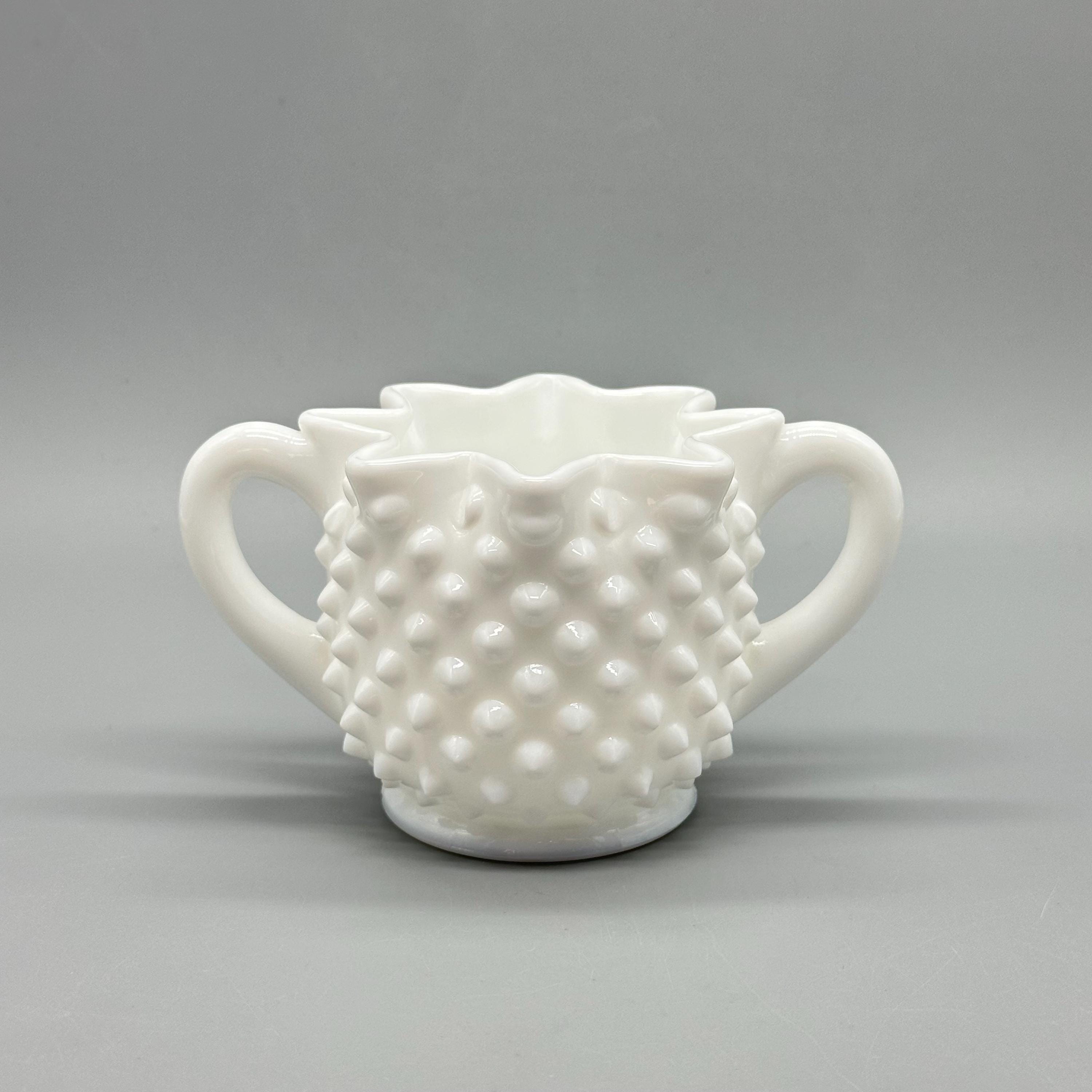 フェントン　ホブネイル　ホワイト　ラージフリルボウル White Fenton Bowl - Etsy