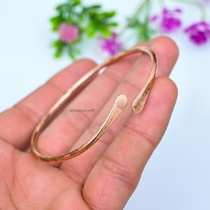 Simple Bangle, Solid Copper Bangle, Handmade Bracelet, Good Looking Bangle, Holiday Gift Jewelry, Friendship Bangle, Meditation Gift Bangle,