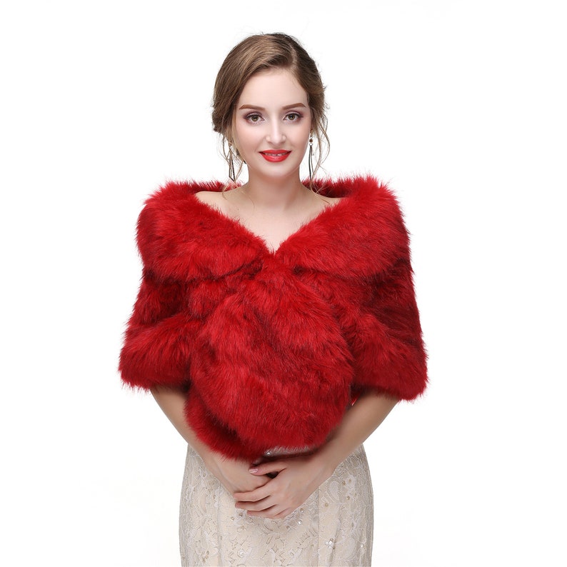 Red shop fur stole
