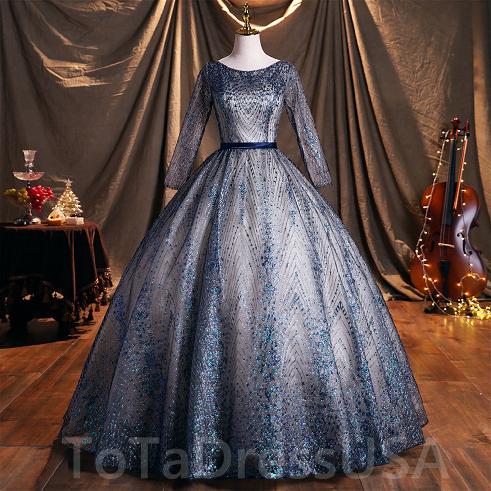 2021 Long Sleeve Prom Dress Vintage 