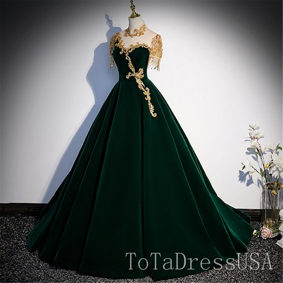 Dark Green Prom Dresses V-neck Puffy Sleeves A-line Evening Gown For Wedding  - Shivam E-Commerce at Rs 1499.00, Surat | ID: 2850170285233