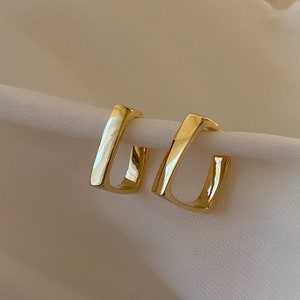 Geometric Gold Hoop Earrings, 18K Gold Plated Gold Hoop Earrings, Small Hoop Earrings, Huggie Hoops, Square Earrings, Rectangular Earrings