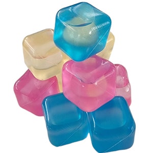10 X Reusable Ice Cubes Cool Cold Drinks Cooler Party Plastic Freezer Blocks