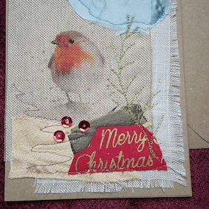 Seizoensgroeten Kerstkaart, Nieuwjaar, textielkunst schrootkaart uniek ontwerp uit de vrije hand borduren blanco met witte envelop