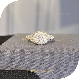 Full Pave Moissanite Domed Pinky Ring, 14k Gult Guld, Grov Glitter Cocktail Statement Ring