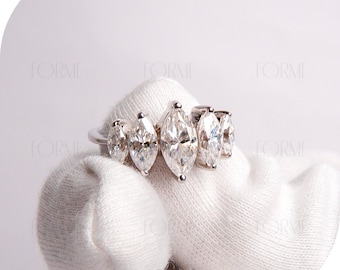 Marquise Lab Grown Diamant Ring: 925er Silber Fünf-Stein-Vorschlag