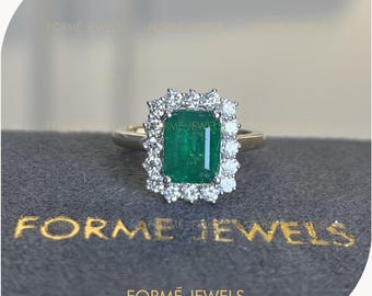 2.5 CT Natural Emerald Halo Ring, Vintage Style Engagement Ring, Green Gemstone Dual Tone