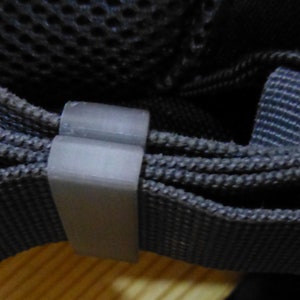 Backpack clips
