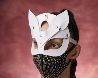 Wit kattenmasker van kunstleer: BDSM-maskeradekostuum