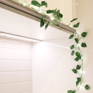 Epipremnum Aureum String Lights Vines with lights Leaf garland wreath hanging lamp for home bedroom wedding decor battery operated lights